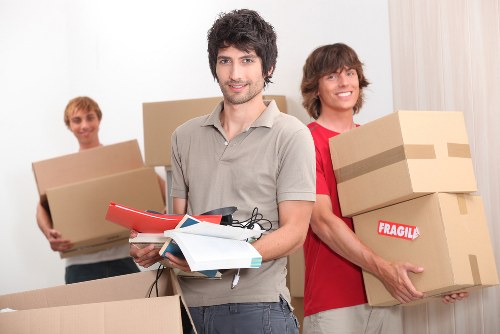 Careful furniture protection during a move in Kings Cross