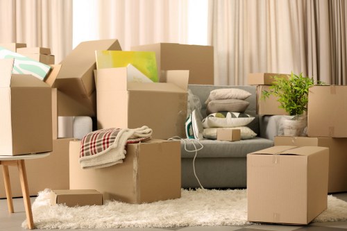 Local packing team working in Kings Cross near apartments and offices